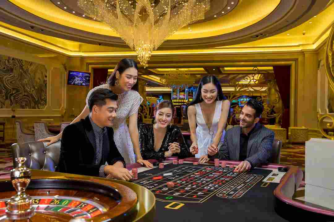 lưu ý quy định khi đến hotel & casino diamond crown